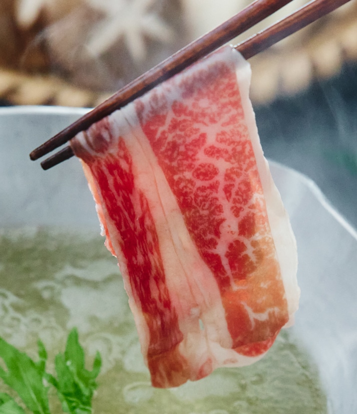 なめらかな舌触り 石垣牛 
しゃぶしゃぶ用サムネイル